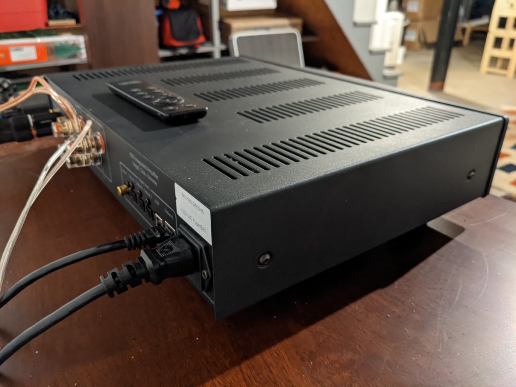 Hegel H90 back