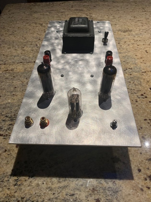 EL MIGHTY CACAHUATE from a design and schematic created by Wauwatosa Tube Factory. A 6CG7 driving 2 EL84 power tubes.