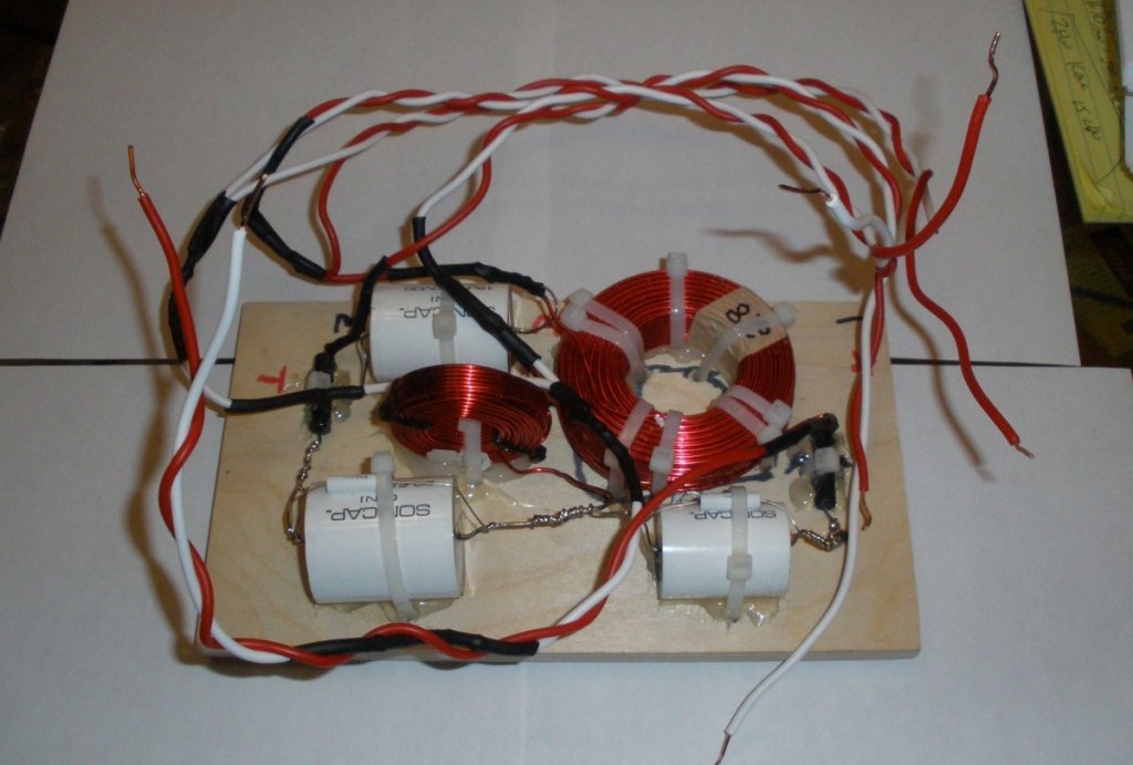 X-CS-E-crossover-1