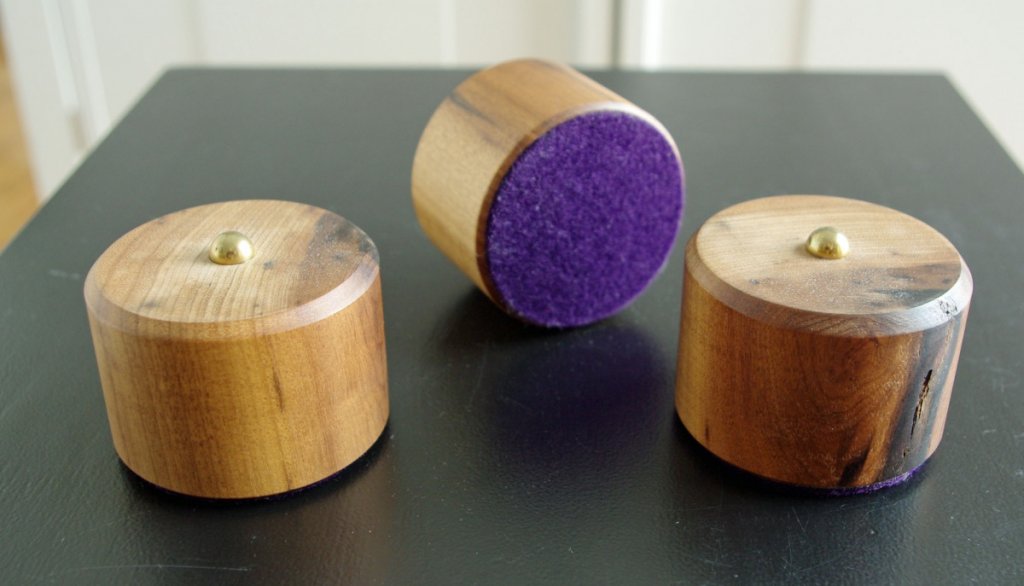 Woodsupports