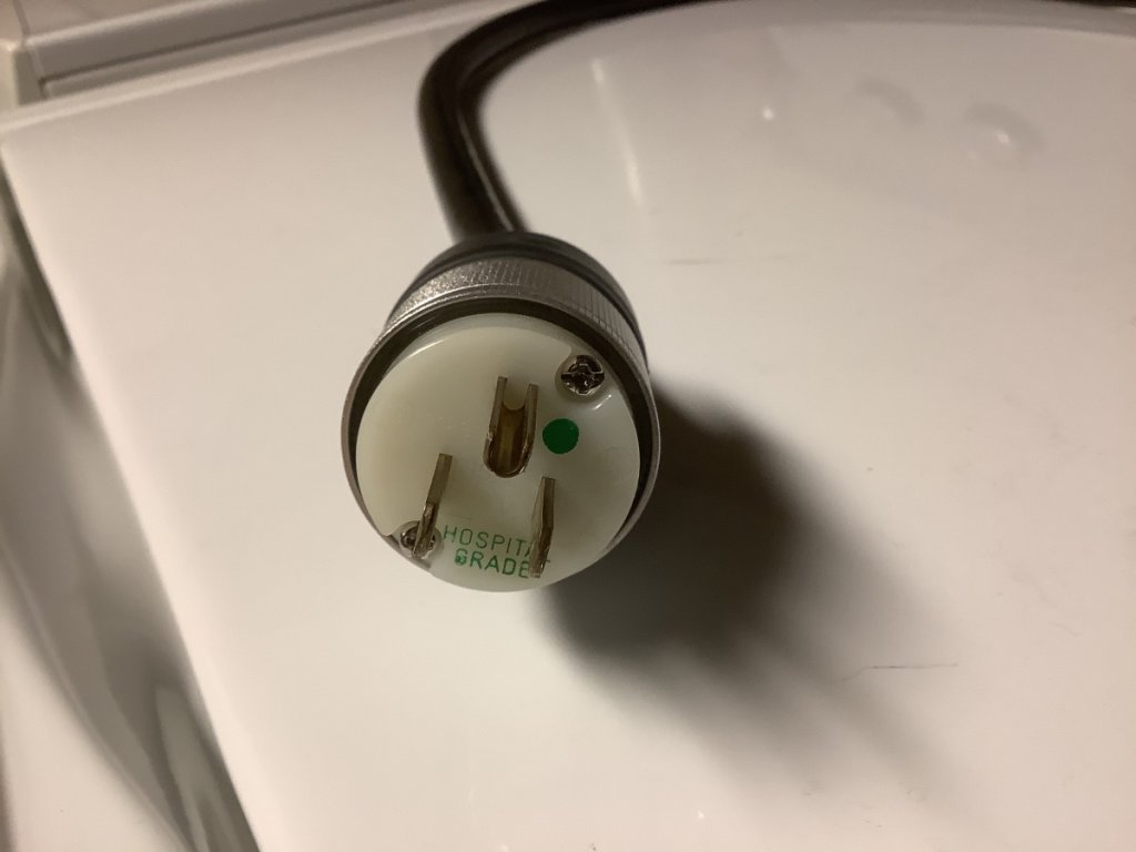 094758AA-E 1DF-4BEB-9052-4FE 1C 964D 616