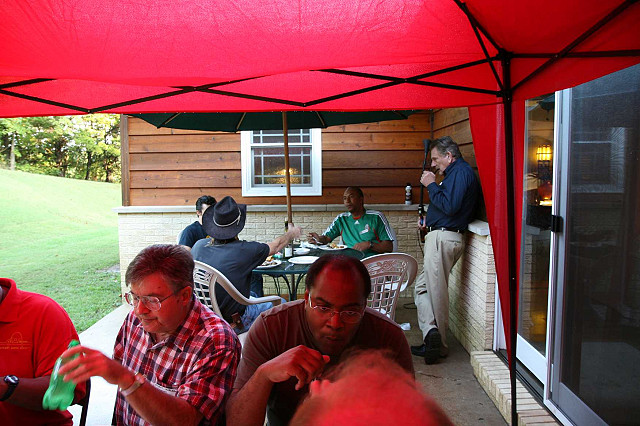 The guys munching down.