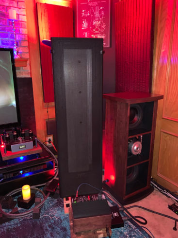 Right-speaker-placed-3