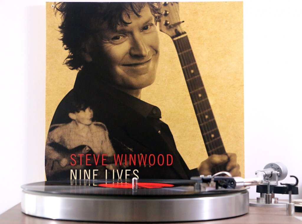 Steve-Winwood---Nine-Lives 1200
