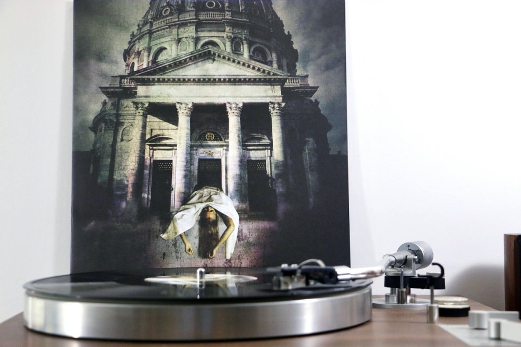 Porcupine-Tree---Coma-Divine-Recorded-Live-in-Rome 1200 edited