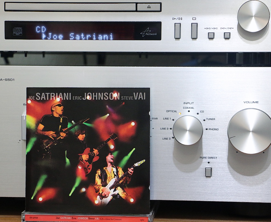 Satriani--Johnson--Vai---G 3-In-Concert 950 edited