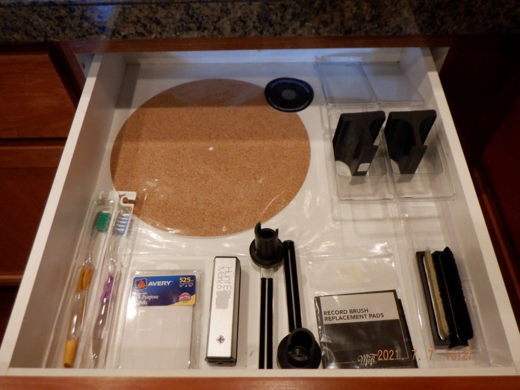 VPI Accessories 1