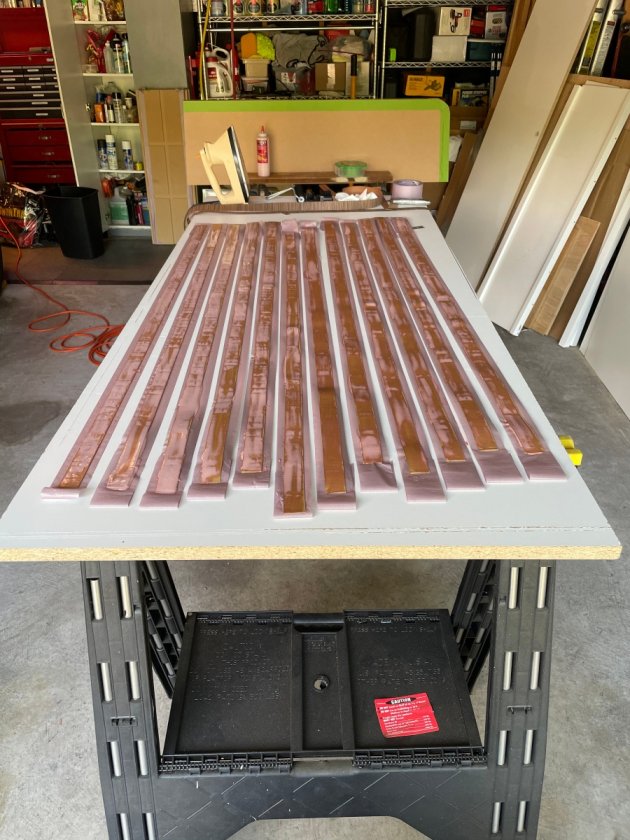 Glued edge banding