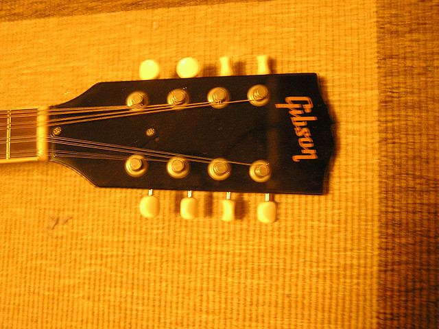 Headstock of 1960s Gibson mandolin