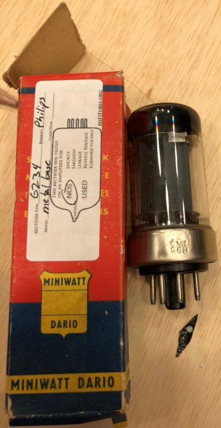 tube 1 w/box