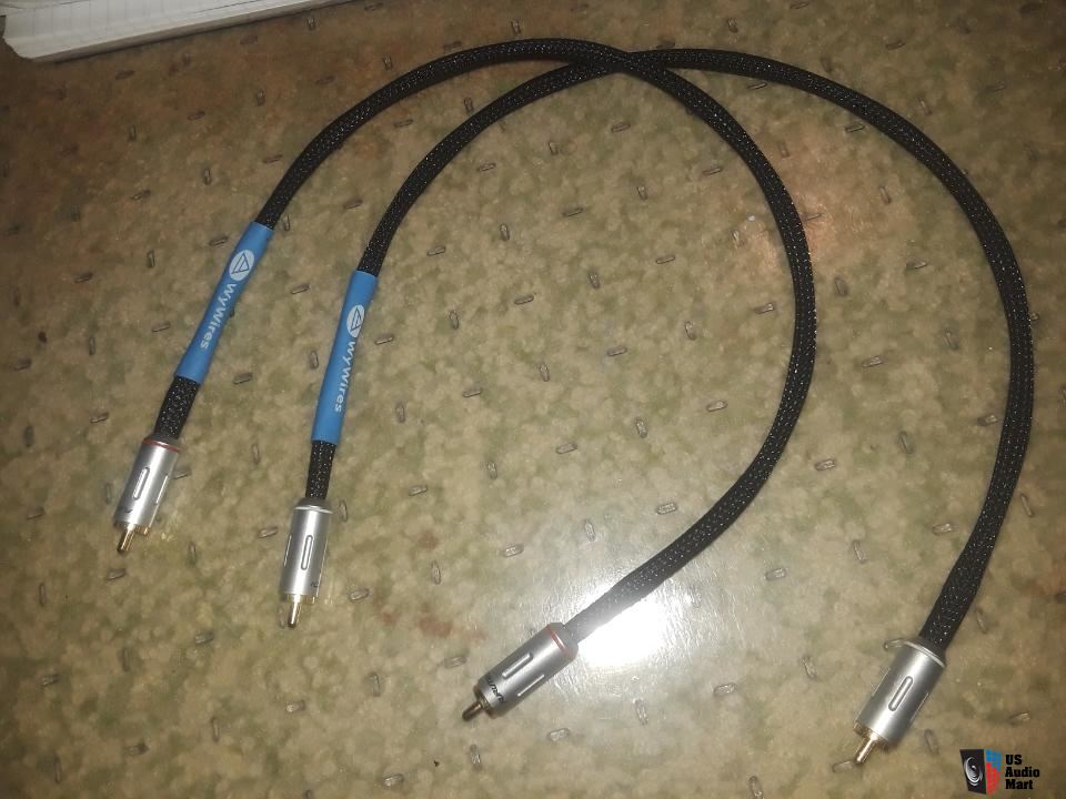 3503091-ec 9f 4b 47-wywires-blue-series-5-meter-rca-interconnects-80-shipped
