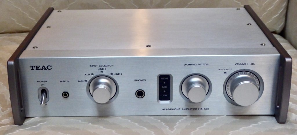 teac HA-501