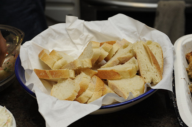 Fresh Italian bread at NYAR 10 2009