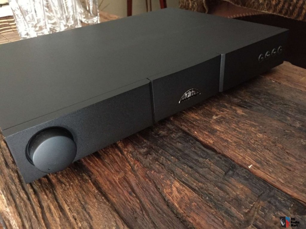 3520086-0cde 31b 5-naim-audio-nait-5i-5i-mint