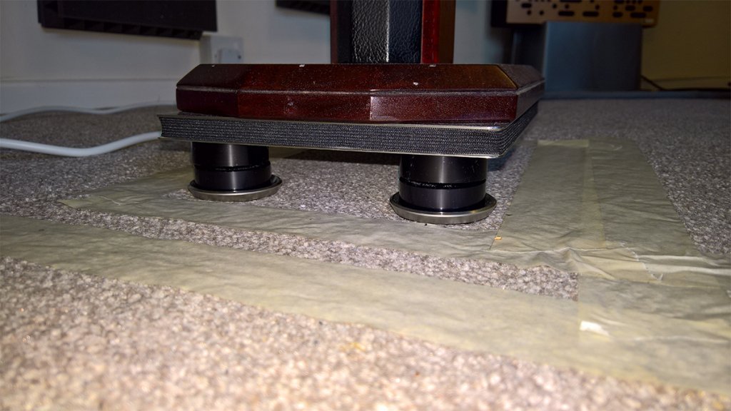 Rollerblocks under speakers