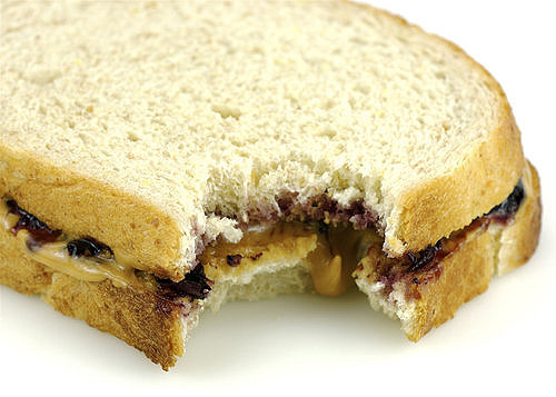 slideshow 660113 pbjsandwich