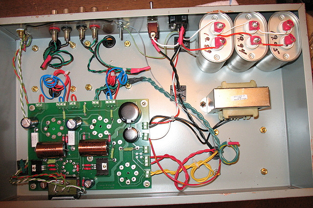 Simple SE under the hood. Choke loaded power supply with 60 uFs of Aerovox motor run oil caps