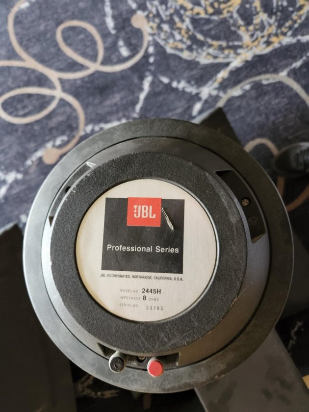 jbl1