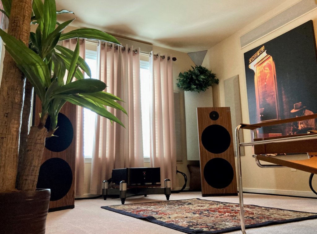 Phil-Audio-Room