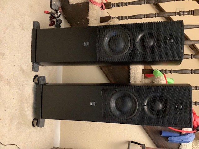 Speakers-front-w-grills