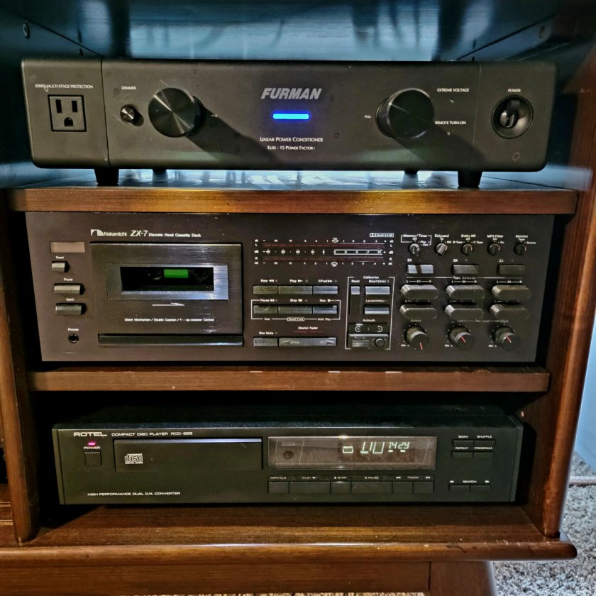 Furman Elite-15, Nakamichi ZX-7, Rotel RCD-855