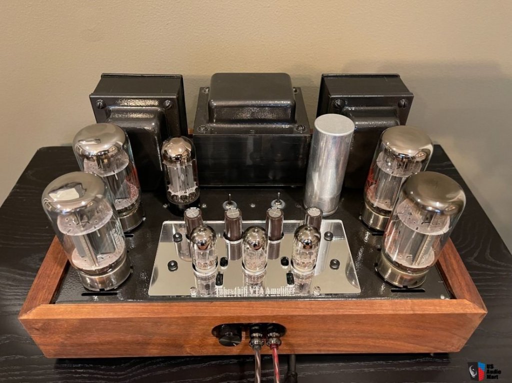 bob-latino-vta-st 120-with-custom-cabinet-1