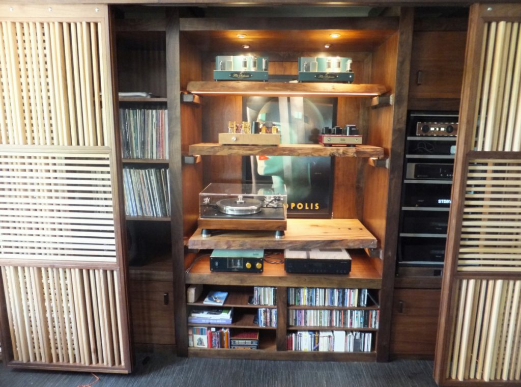 Audio wall