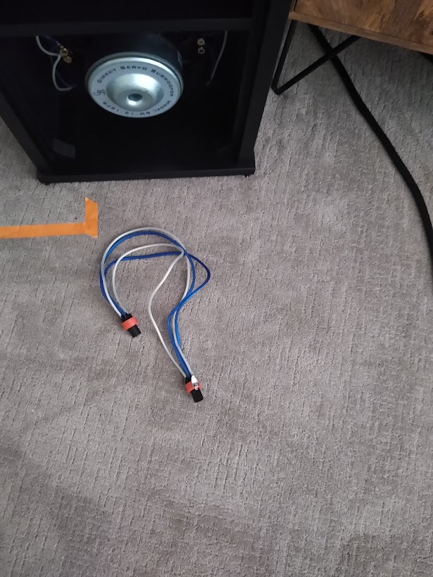 SHORT-CABLE