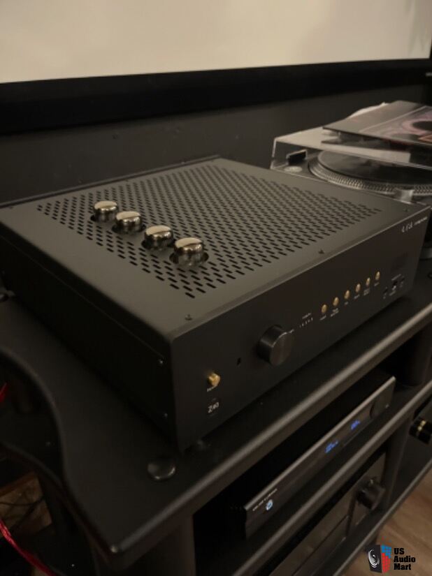4088418-78bacf 8e-linear-tube-audio-z 40-with-nos-millard-el 34-and-gold-lion-kt-77s
