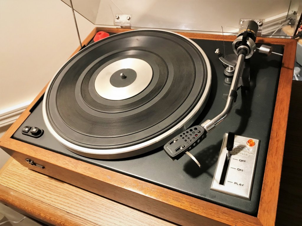 Sansui SR-1050E