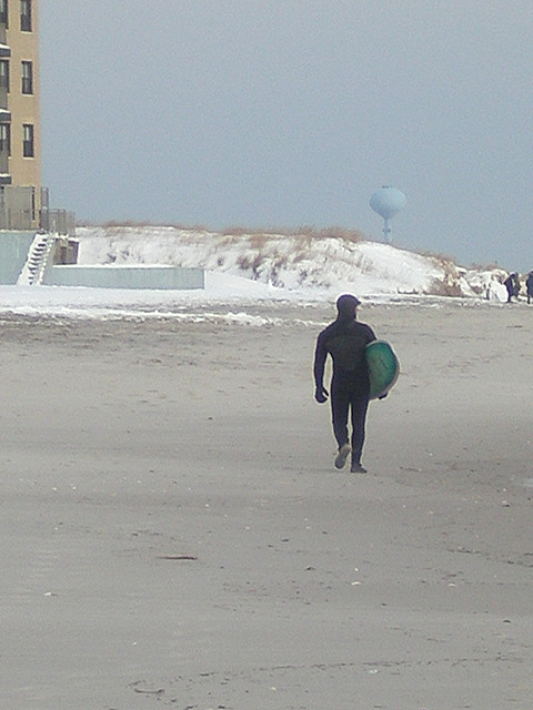 Long Beach surfer 12/20/09