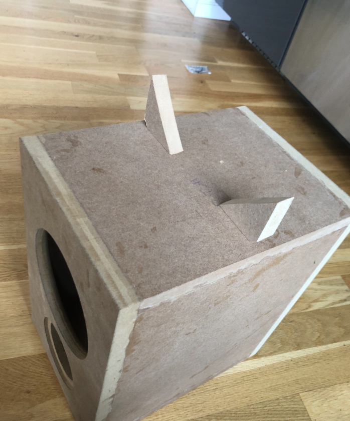 bottom bracing location