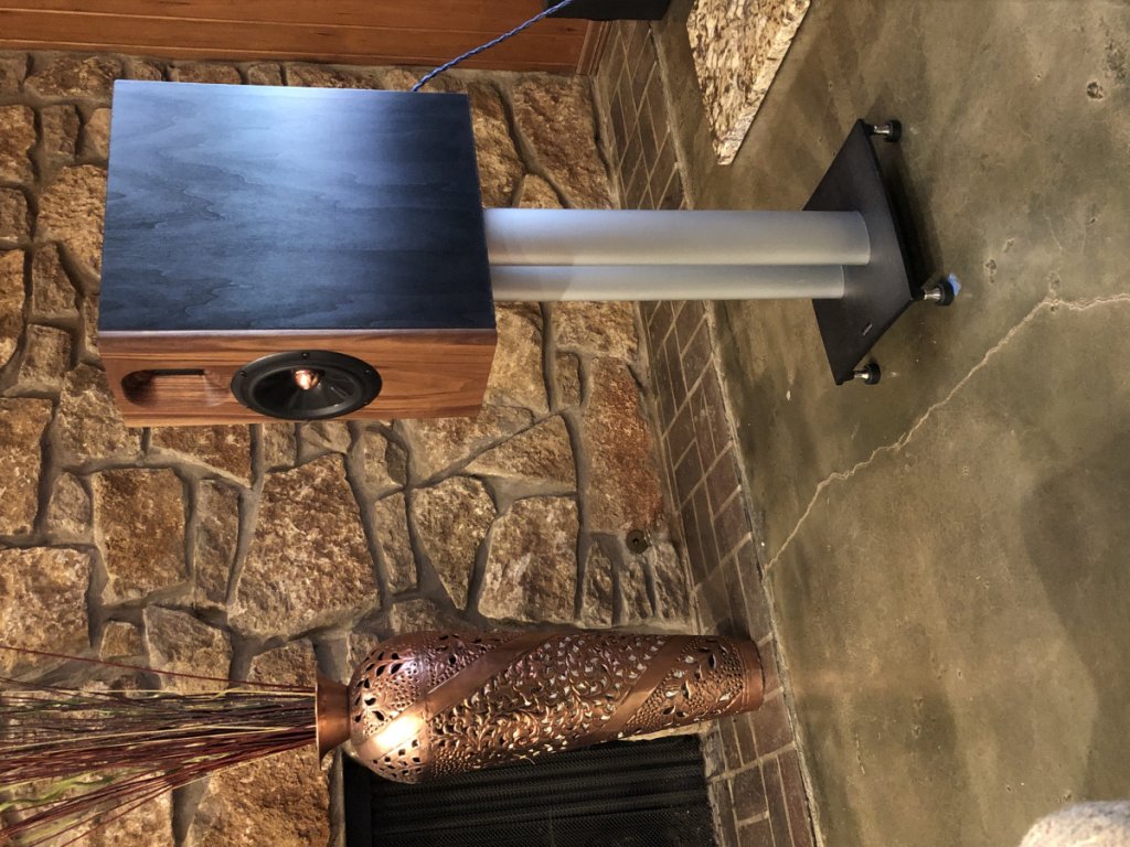 NX Studio by ML walnut baffle (6)