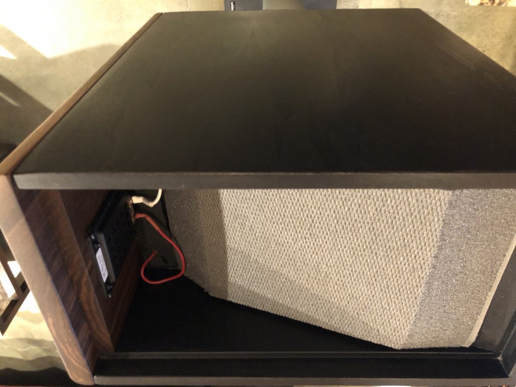 NX Studio by ML walnut baffle (9)