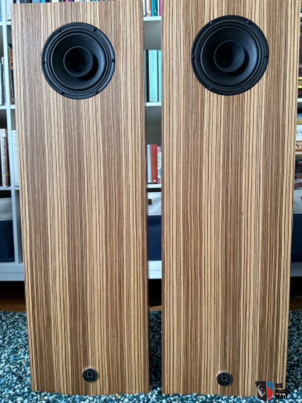 4349877-fe 0068d 6-omega-loudspeakers-65-junior-alnico-xrs-floorstanders-in-zebrawood-with-new-drivers