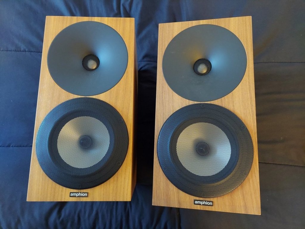 Amphion Argon 3, front