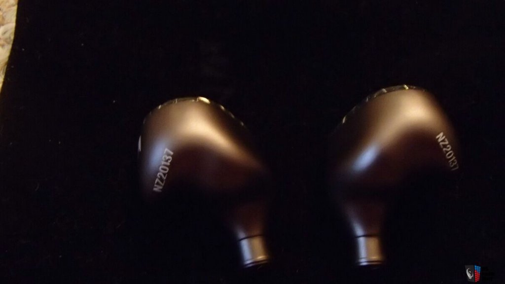 4578311-a 2ca 7375-noble-audio-zephyr-hybrid-universal-iems