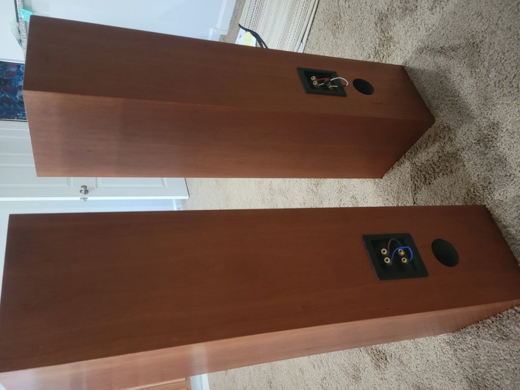Fritz-Carbon-7-TOWERS--7-