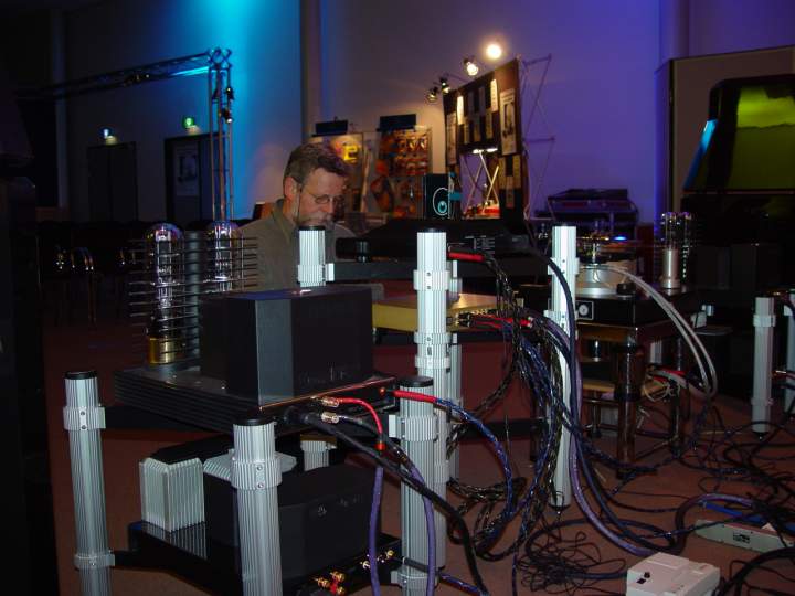 Eurogram 25 jr Niko controles