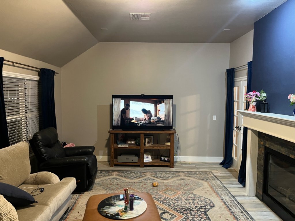 roomfront