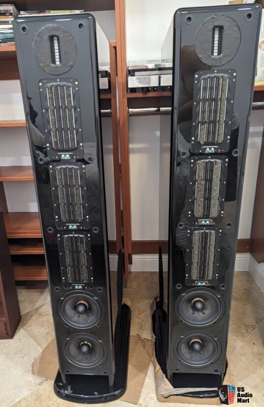 4798499-0e 40e 4e 6-vmps-rm 30-speakers-with-wave-guides-in-piano-black