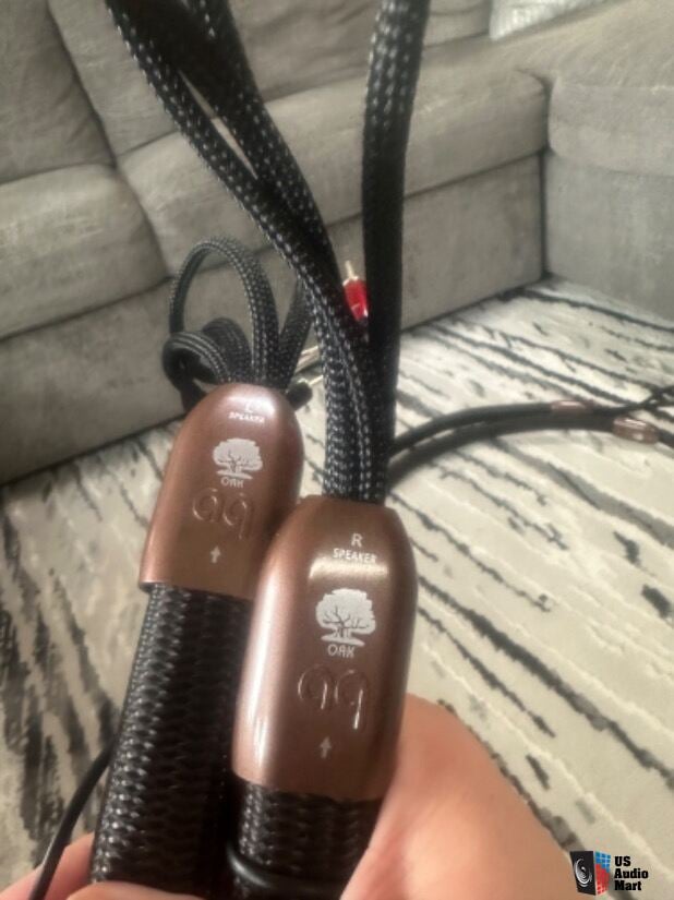 oak-speaker-cable-