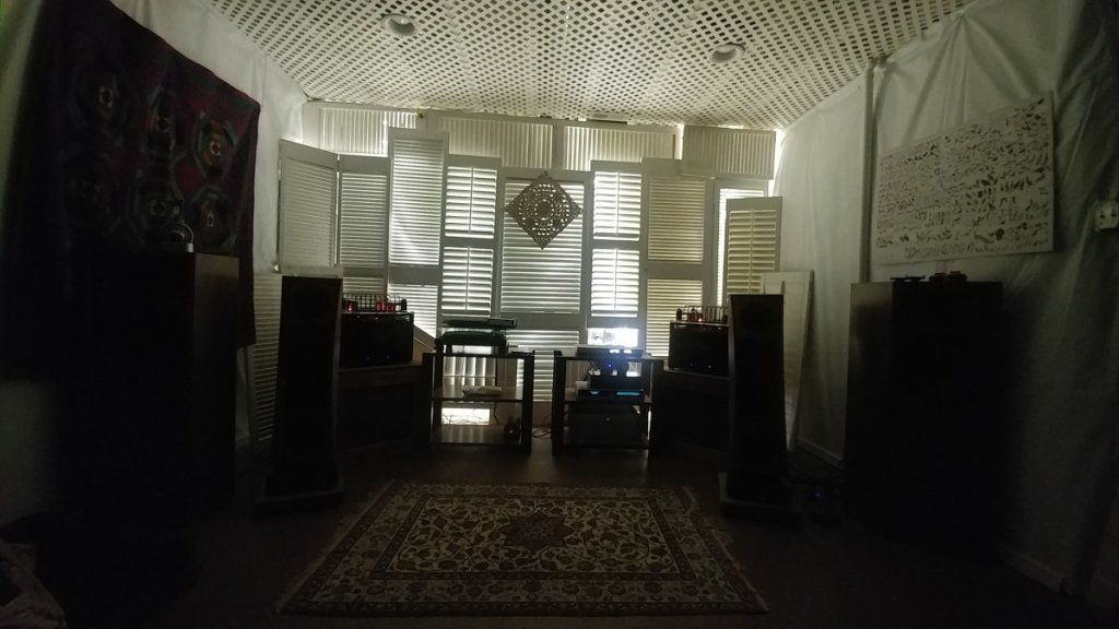 0524192135 HDR