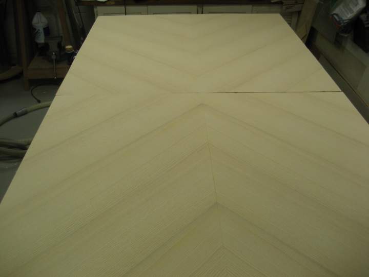 Making good headway with the veneering...