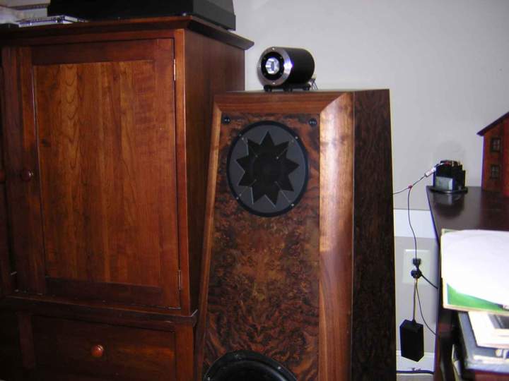 Ref system with supertweeter on top
