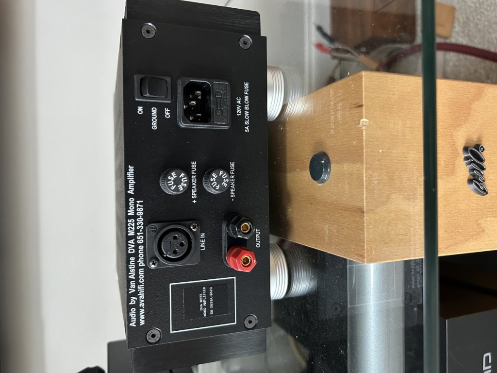 DVA-225M-Rear