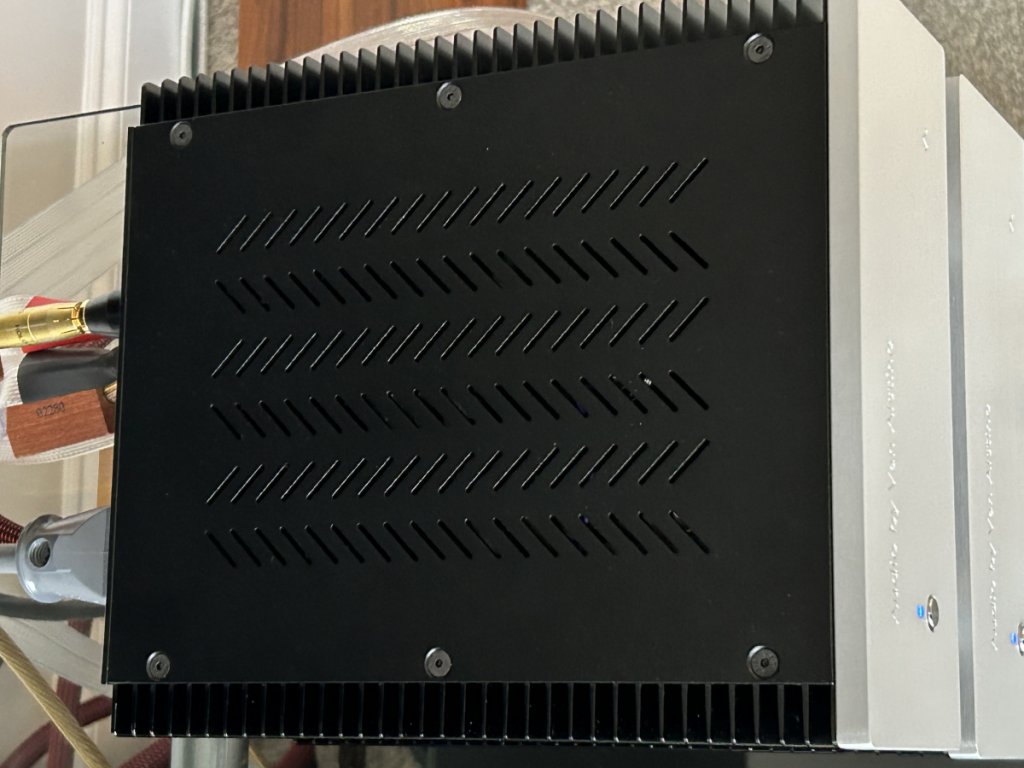 AVA-DVA-225M-Top