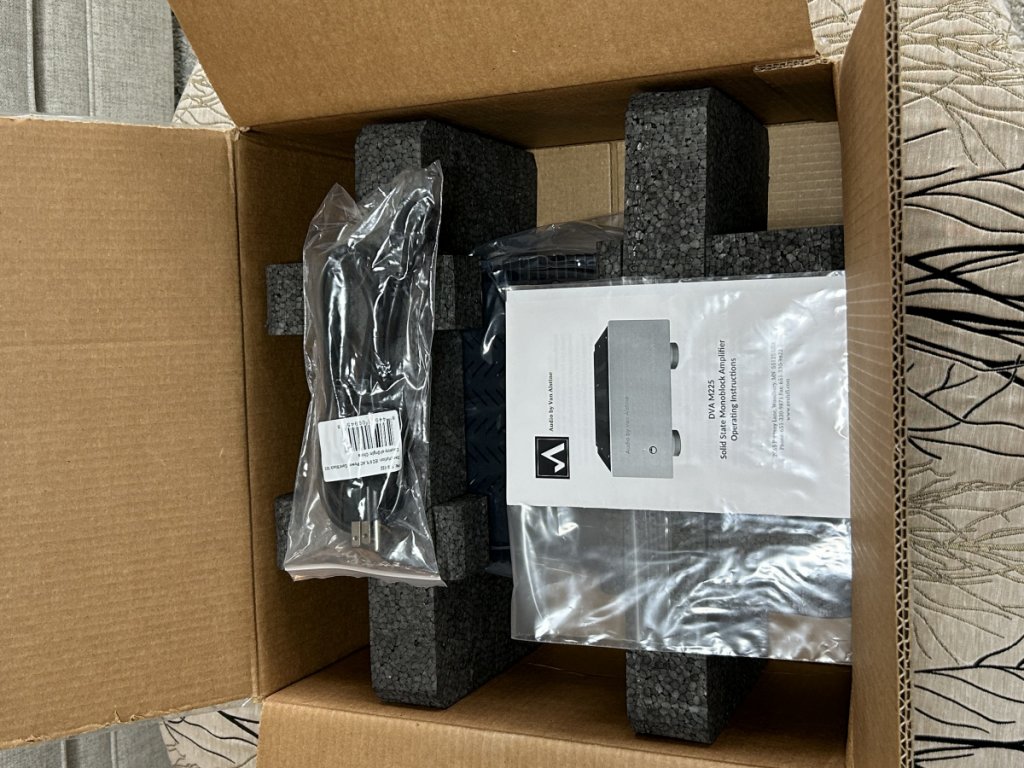 AVA-DVA-225M-Boxed