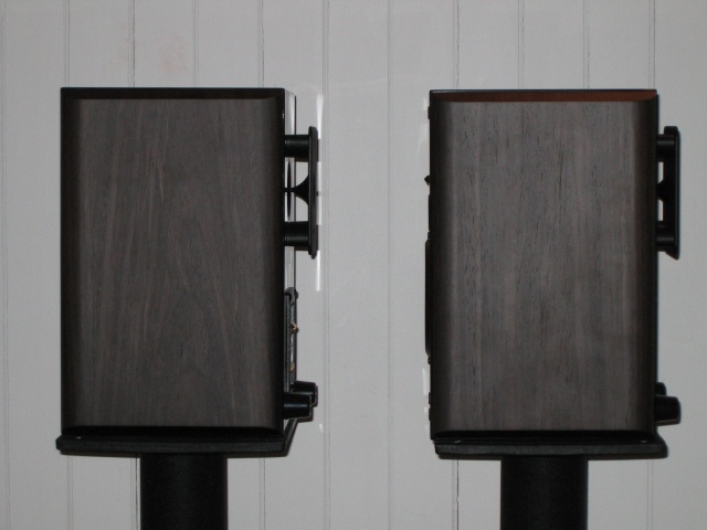 LSi7 - right side view