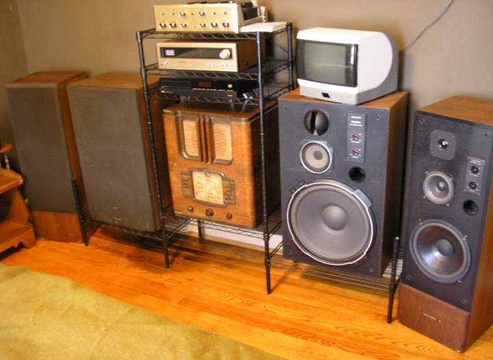 20090110- 5220; My bedroom stereo equipment 1